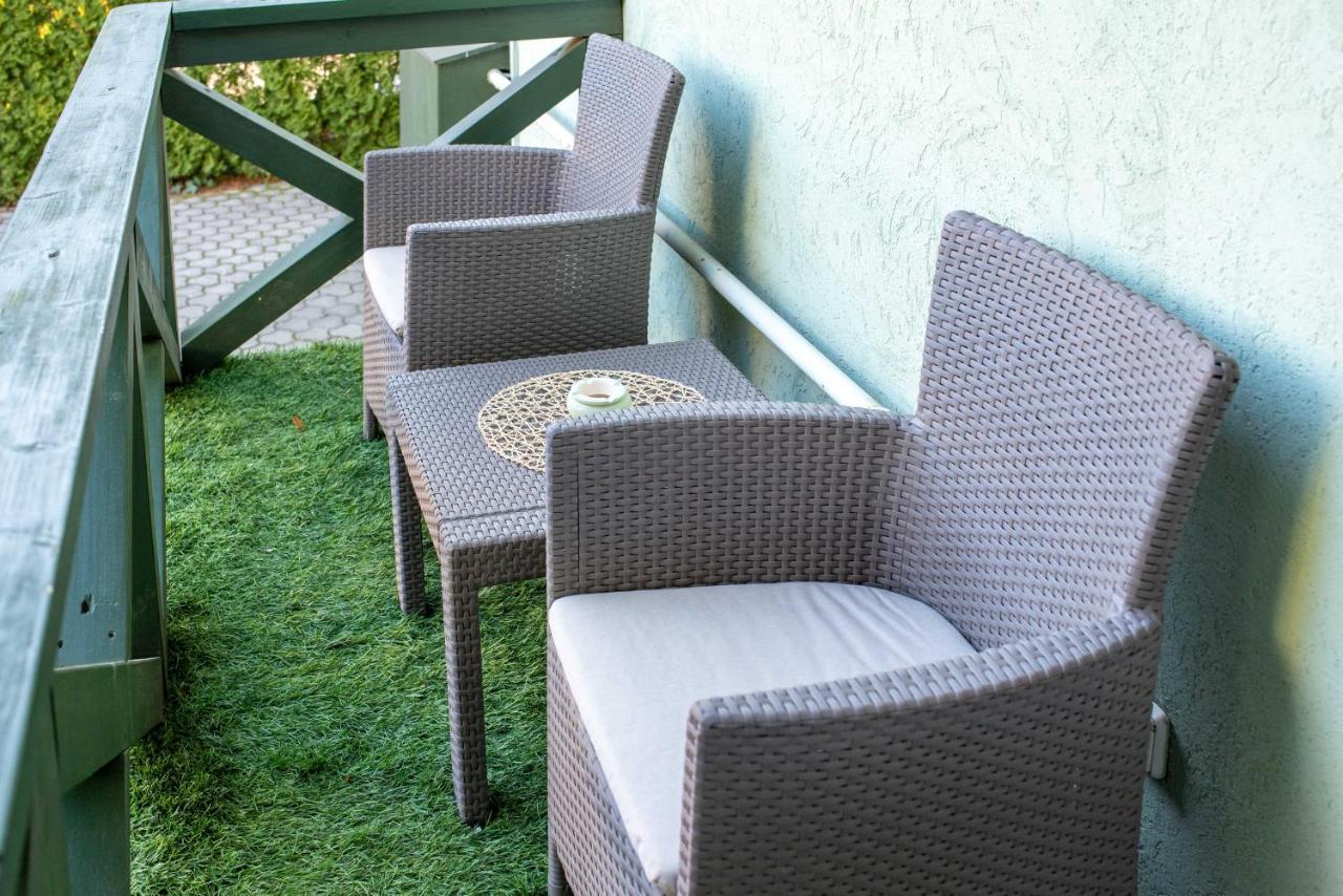 Park Apartman Heviz Exterior photo