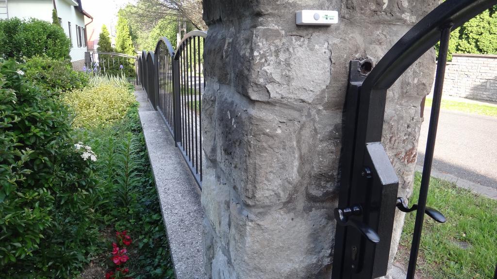 Park Apartman Heviz Exterior photo